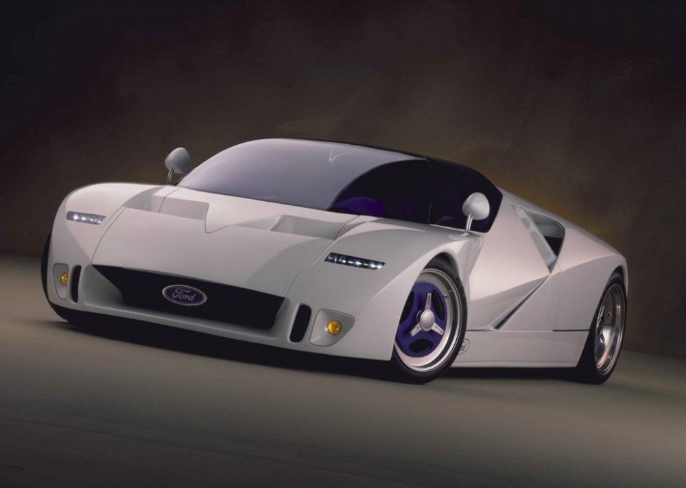 Ford GT90 с мощностью двигателя в 720 л.с. развивает максимальную скорость до 407 км/ч!