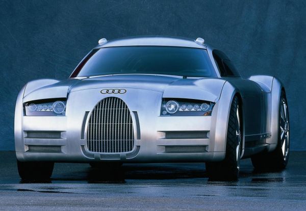 Самая мощная машина в нашем списке Audi Rosemeyer. Мощность мотора составляет 792 л.с., а максимальная скорость - 350 км/ч!