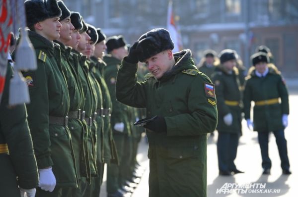 Омский гарнизон. Смотр войск. Смотр в армии. Военный смотр войск. Армия Омск.