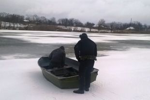 Сотрудники ГосЧС