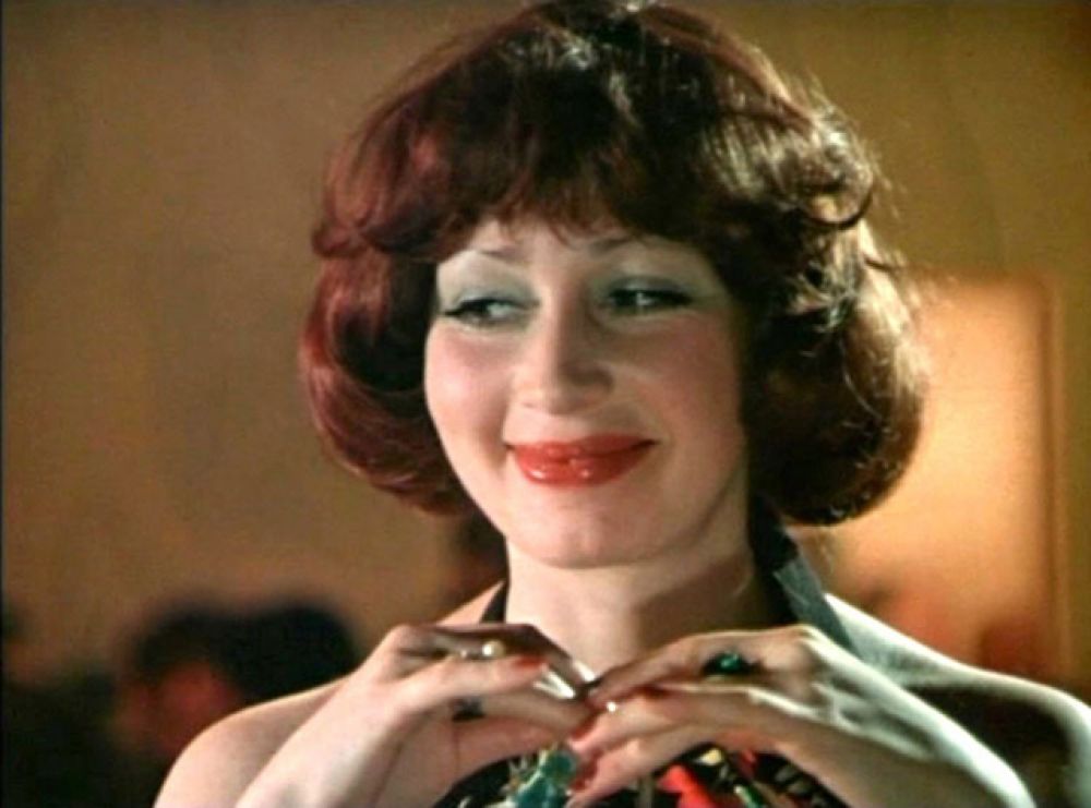В роли Ираиды в фильме «Добряки» (1979).