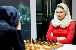 Анна Музычук сыграла вничью с китаянкой Чжуньи