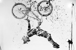 Как выглядят лучшие экстремальные фото от Red Bull Illume