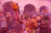 9 марта. В городах Индии отмечают красочный праздник Холи. 