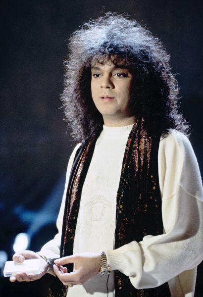В 1995 году на «Евровидении» Россию представлял популярный эстрадный певец Филипп Киркоров. С песней «Колыбельная для вулкана» он занял 17 место.