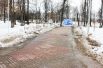 Вход в популярный у туристов Городской сад