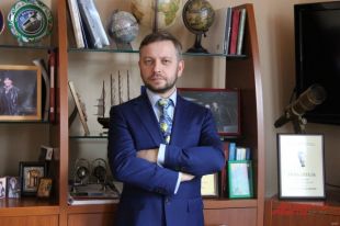 Виталий Тимофеев.