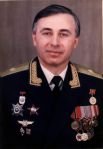 Вторую награду получил генерал-майор авиации Суламбек Осканов (посмертно). При выполнении 7 февраля 1992 года лётного задания на МиГ-29 произошёл отказ техники, Осканов сумел отвести самолёт от населённого пункта, но не успел катапультироваться и погиб.