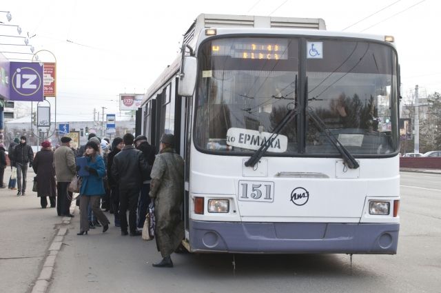  В этом году муниципальным предприятиям общественного транспорта из городского бюджета уже перечислено порядка 200 миллионов рублей.