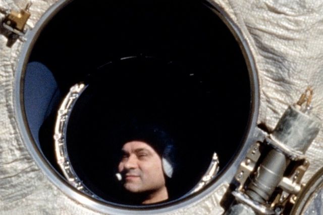 Валерий Поляков на борту МКС «Мир» в январе 1994 года