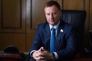 Экс-депутат российской Госдумы Денис Вороненков