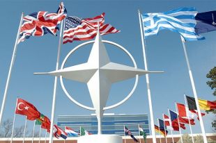 НАТО потратить 3 млрд евро на спутники и киберзащиту