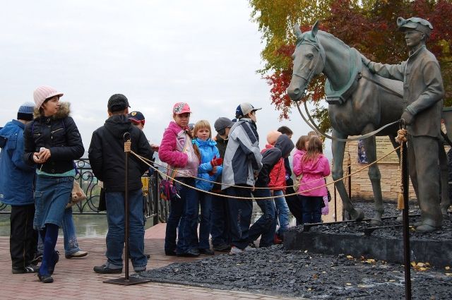 В музее «Красная горка» несколько лет назад появился памятник молодому коногону и шахтёрской лошади. Задумал его поставить именно Михаил Найдов.