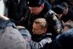 Алексея Навального задержали через несколько минут, после того как он вышел из метро