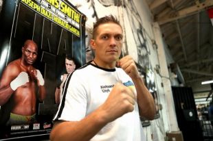 Украинский чемпион мира в боксе по версии WBO Александр Усик