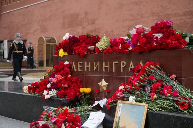 Вся страна скорбит по жертвам и пострадавшим 3 апреля в Санкт-Петербурге.