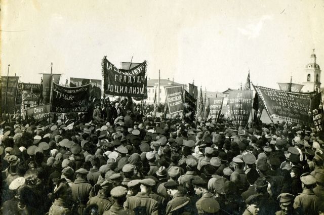 В апреле 1917 года политическая жизнь в Красноярске бурлила.