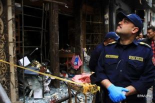 Погибли, по разным данным, от 25 до 30 человек, более 50 получили ранения