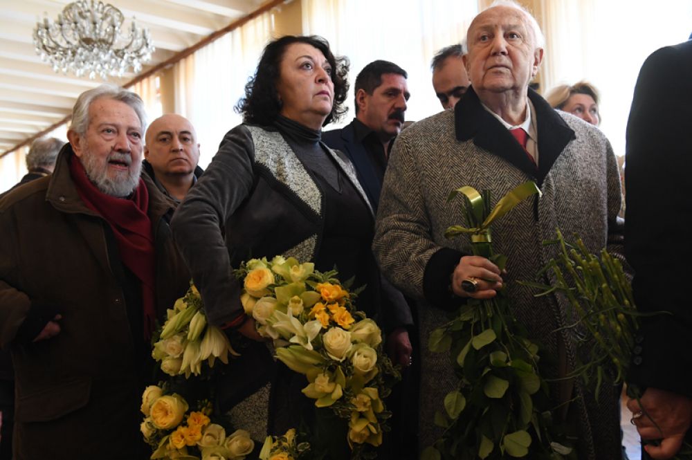 Президент Российской академии художеств, скульптор, художник Зураб Церетели на церемонии прощания с поэтом Евгением Евтушенко в Центральном доме литераторов в Москве.