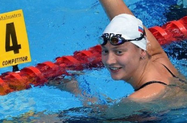Виктория Андреева выиграла заплыв на дистанции 200 метров комплекс.