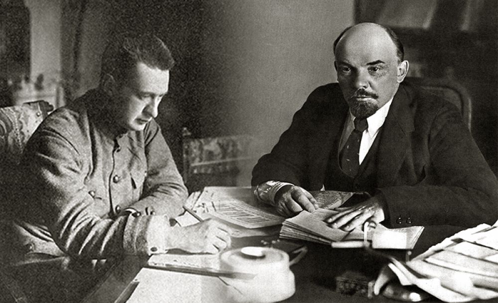 В феврале 1917 года Керенский предлагал Ленину встретиться и поговорить, но тот отказался