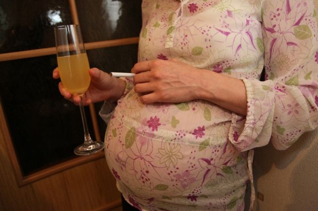 В Тазовском районе заместитель главного врача привлечен к дисциплинарной ответственности из-за беременности несовершеннолетней.