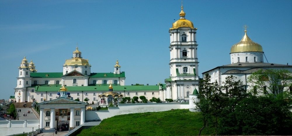 Свято-Успенская Почаевская лавра считается самой большой, украинской святыней после Киево-Печерской лавры. Также здесь расположен православный мужской монастырь