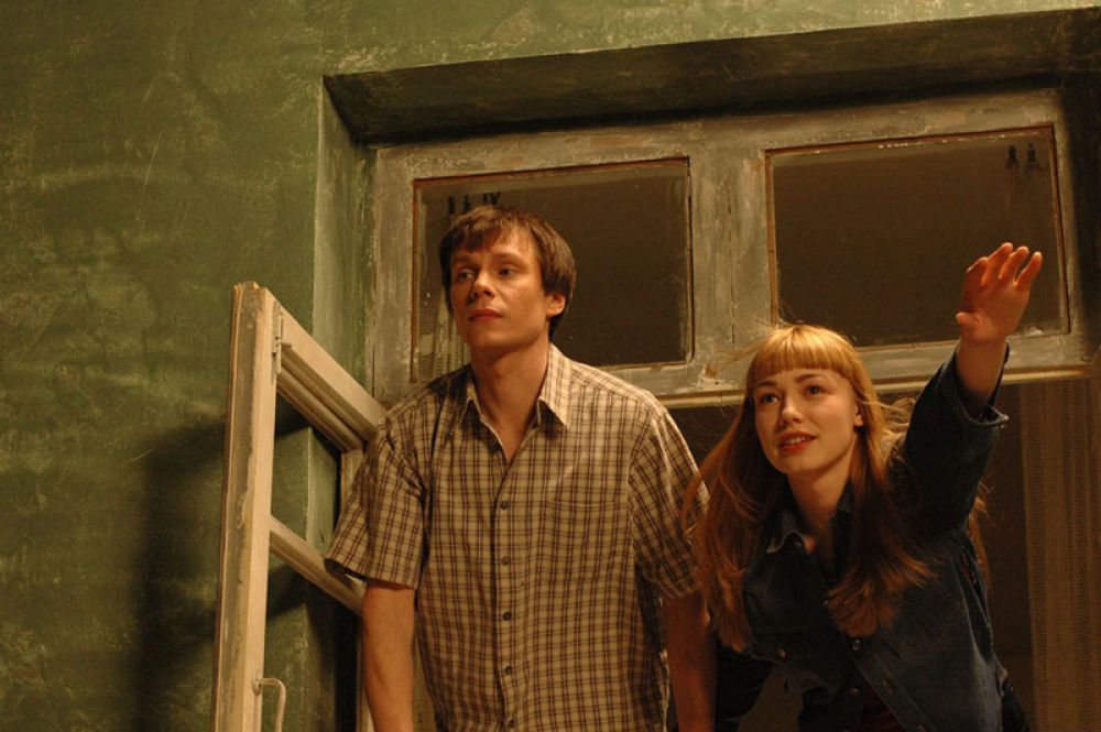 В художественном фильме Романа Балаяна «Райские птицы» (2008).