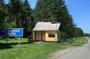 На территории военного полигона военнослужащий убил женщину-медика
