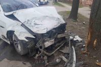 В Калининграде пьяный водитель «БМВ» ударил «Шкоду» и убежал с места аварии.