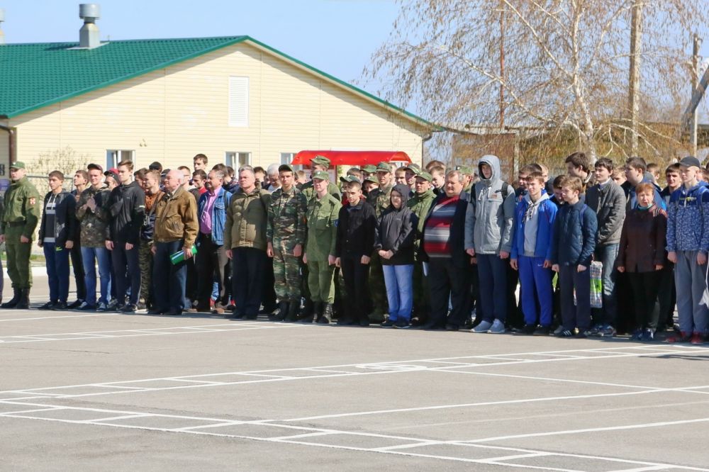Более 400 юношей и девушек Цимлянского и Волгодонского районов побывали в гостях в войсковой части №3504.