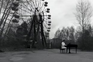 Евгений Хмара в клипе