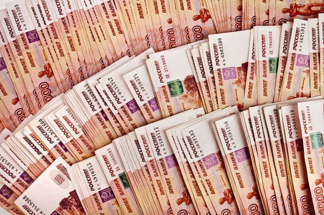 Тюменская компания задолжала своему работнику 100 тыс. рублей