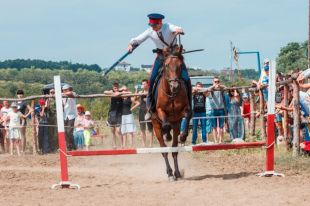 Лучшим казачьим кадетским классом стала команда Тюменской области
