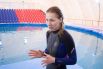 Дарья Звягинцева хотела стать милиционером, а стала тренером дельфинов.