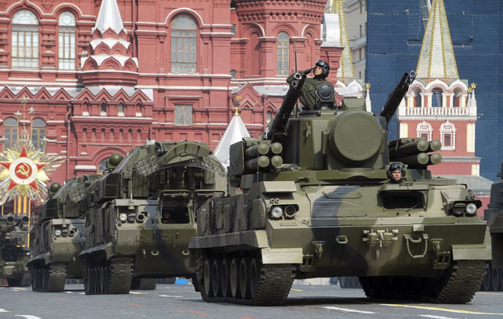 9 мая 2008 года. С этого года в параде вновь участвует военная техника. Во время военного парада в честь 63-й годовщины Победы в Великой Отечественной войне на Красной площади в Москве.