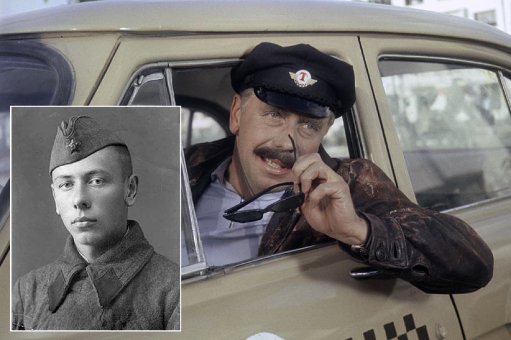 Анатолий Папанов. С первых дней войны находился на фронте. Был старшим сержантом, командовал взводом зенитной артиллерии. В июне 1942 года получил тяжёлое ранение под Харьковом: взрывом ему сильно изуродовало правую ногу. Папанов шесть месяцев провёл в госпитале и стал инвалидом третьей группы.