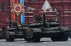 Танки Т-72Б3 на военном параде, посвященном 72-й годовщине Победы в Великой Отечественной войне.