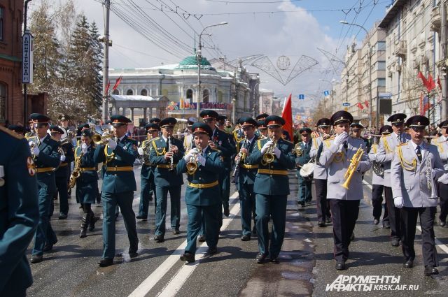 В Красноярске прошёл парад в честь 72-ой годовщины Победы.