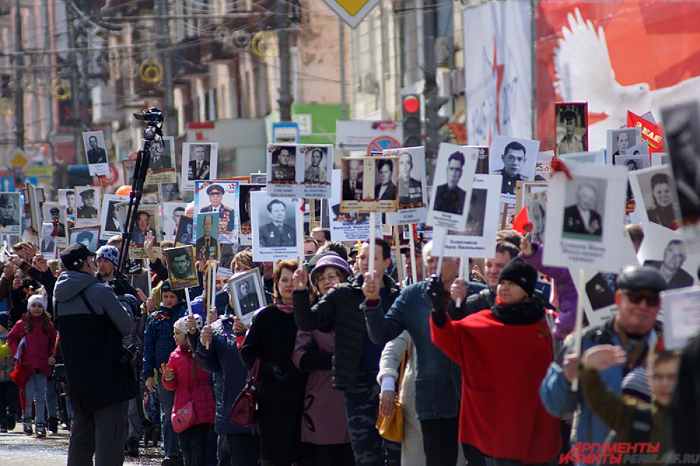 В финале праздничного дня пройдёт фейерверк.
