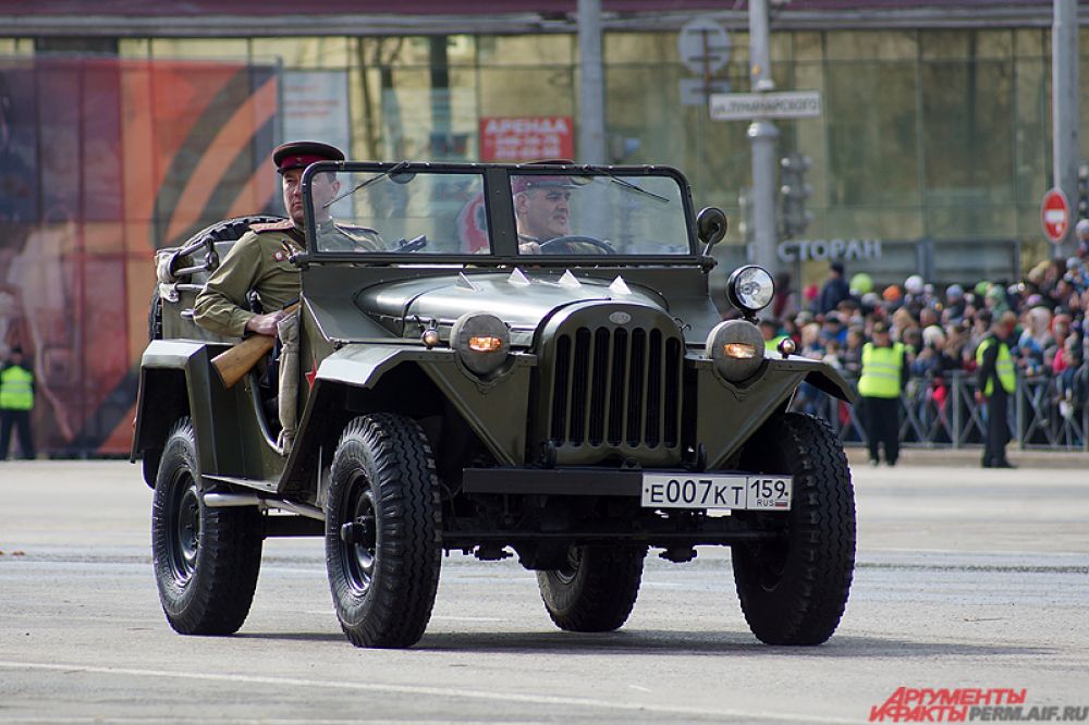 После чего выехала тяжёлая техника.