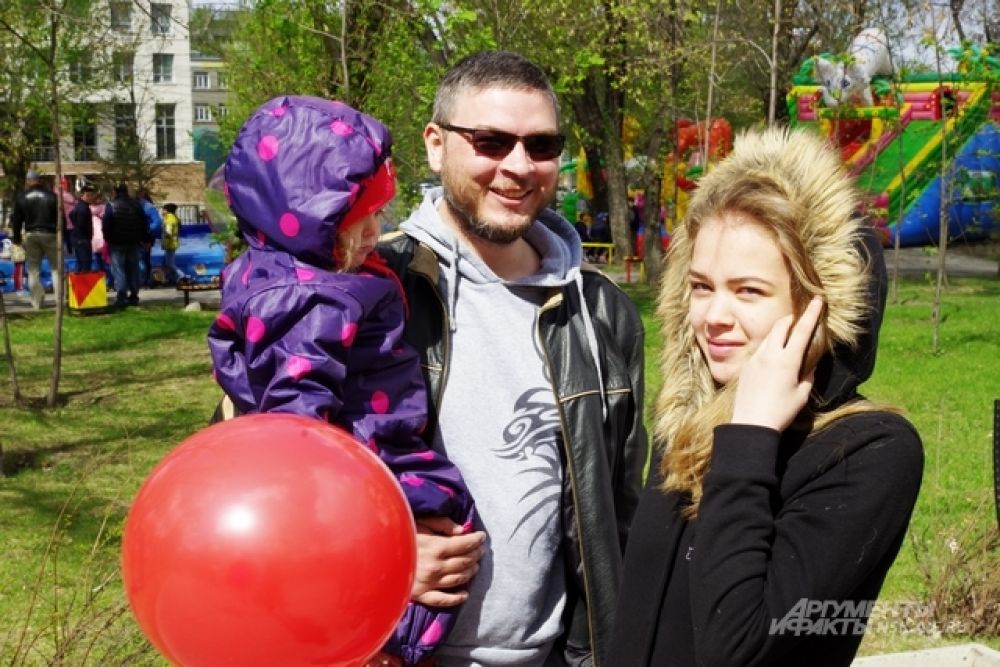 Некоторые новосибирцы пришли на праздник всей семьей