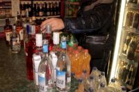 Рейды для выявления фактов незаконной торговли алкоголем проводятся во всех районах города регулярно.