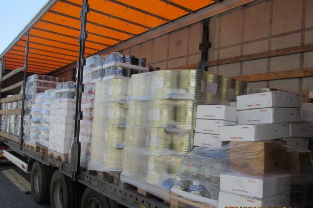 Калининградские таможенники задержали 2,7 тонн консервации из Польши.