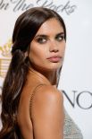 Ангел компании Victoria’s Secret Сара Сампайо