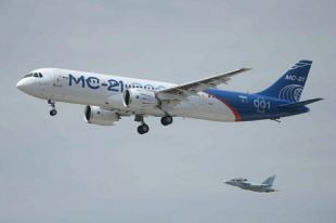 Первые 30 минут в воздухе: всего лишь проверка на устойчивость и управляемость. Но и исторический день!