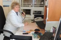 От оперативной работы диспетчера смены Валентины Полешкиной зависят здоровье, а иногда и жизни пациентов.