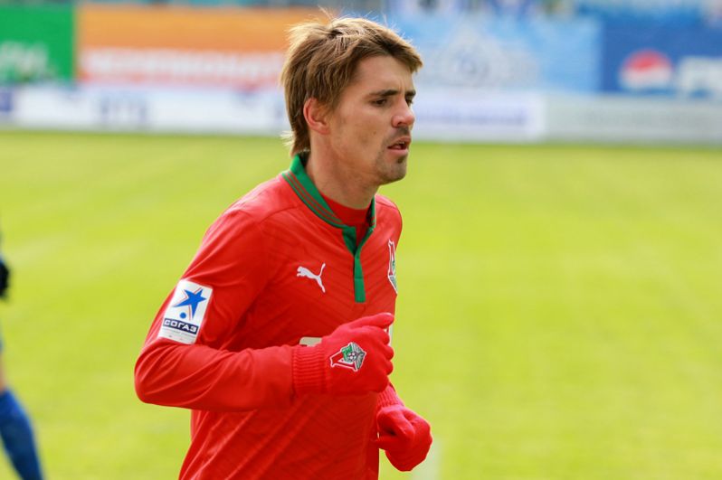 Дмитрий Торбинский (полузащитник, 33 года) — в сезоне 2016/17 выступал за «Краснодар».