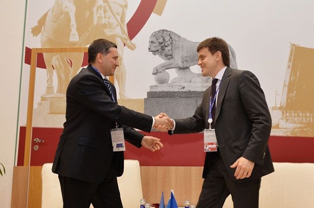 Глава Ямала Дмитрий Кобылкин и руководитель Федерального агентства научных организаций Михаил Котюков провели рабочую встречу. 