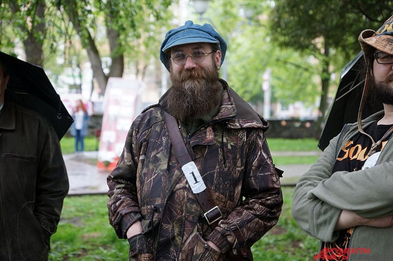 В финале мероприятия победители и участники чемпионата получили призы – средства по уходу за бородой и усами. 